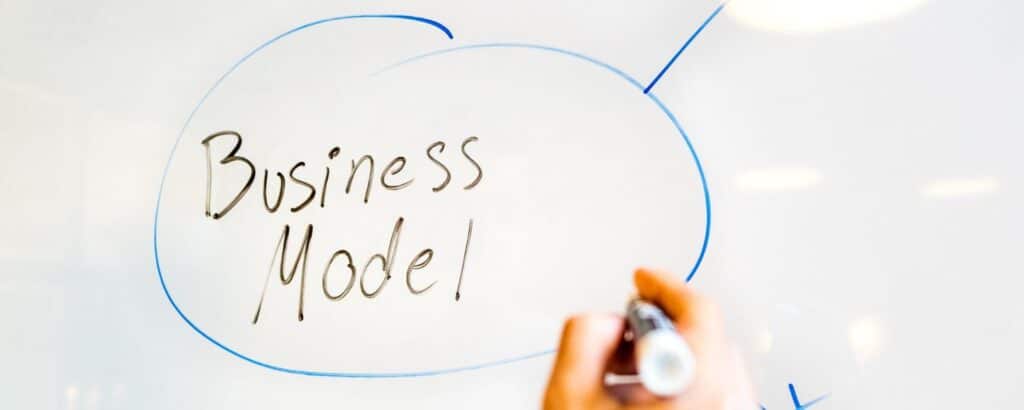 12 Profitable Online Business Models Dominating the Future